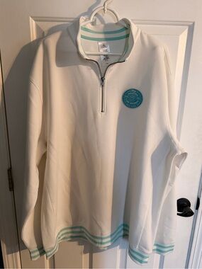 Disney Vacation Club Member White Aqua Quarter Zip Pullover XL